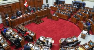 Más de la mitad de los congresistas que votaron por el no irán a la reelección