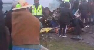 #Juliaca | TRIPLE CHOQUE DEJA UN FALLECIDO EN LA SALIDA A HUANCANÉ