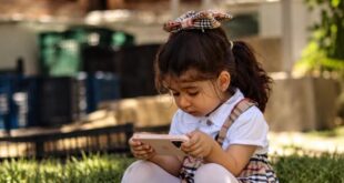 Minedu restringe uso de celulares en nidos: qué actividades están prohibidas y cuáles son las excepciones